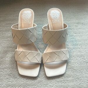 Vince Camuto Bone heels